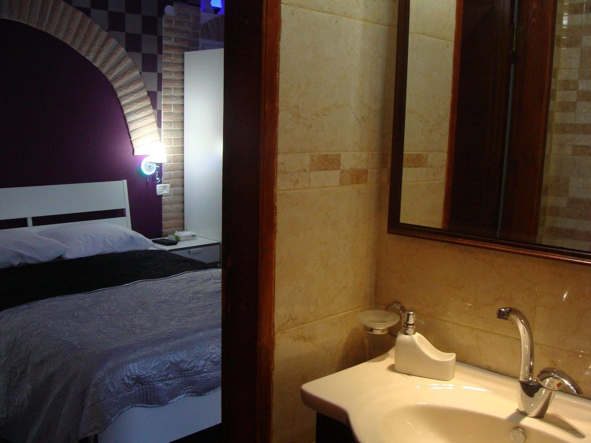 Tamer Guest House ハイファ エクステリア 写真